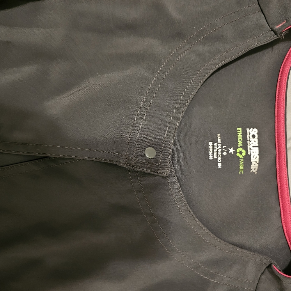 Scrubs jacket - Picture 2 of 2